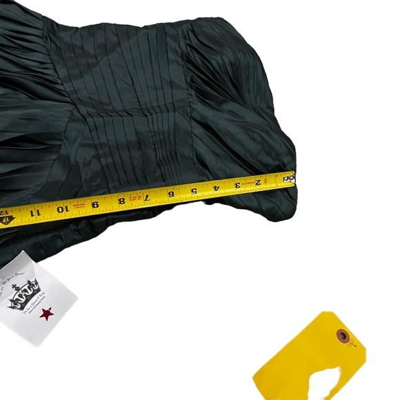 NWT HALSTON HERITAGE STRAPLESS IRIDESCENT TAFFETA PLEATED FOREST GREEN SIZE 2 - Picture 8 of 11